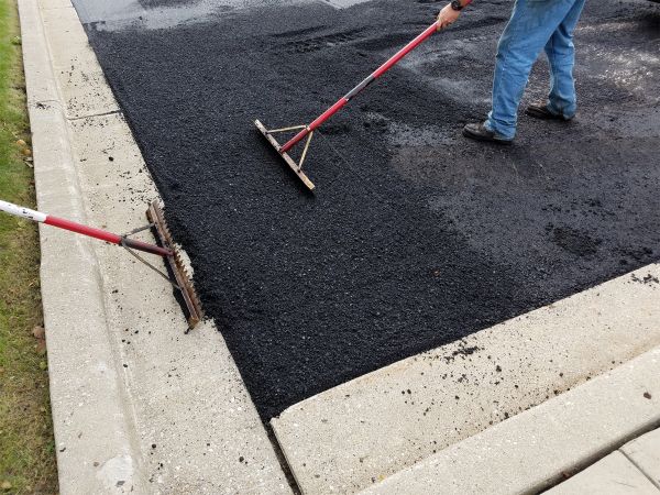 Asphalt Driveway Service in Kent